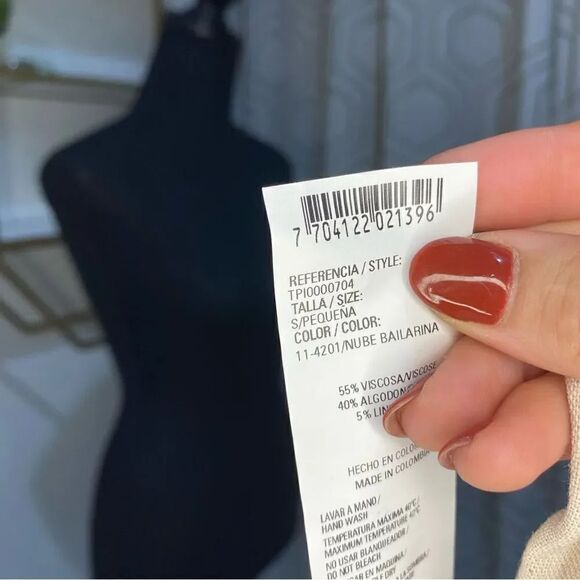 Linen blend sleeveless romper with tie waist Size S - Picture 7 of 8